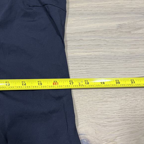 Struck Apparel Inc. Women’s Shirt Size Large Black And White - Picture 9 of 11